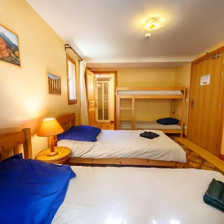 Eco-hotel Et Yourtes Du Mercantour