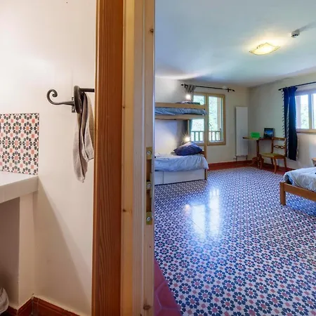 Eco-hotel Et Yourtes Du Mercantour Herberg